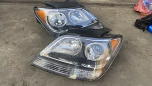 Kia Mohave Headlight Pair