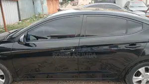 Hyundai Elantra 2018 Black