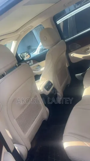 Mercedes-Benz GLE-Class 2021 White