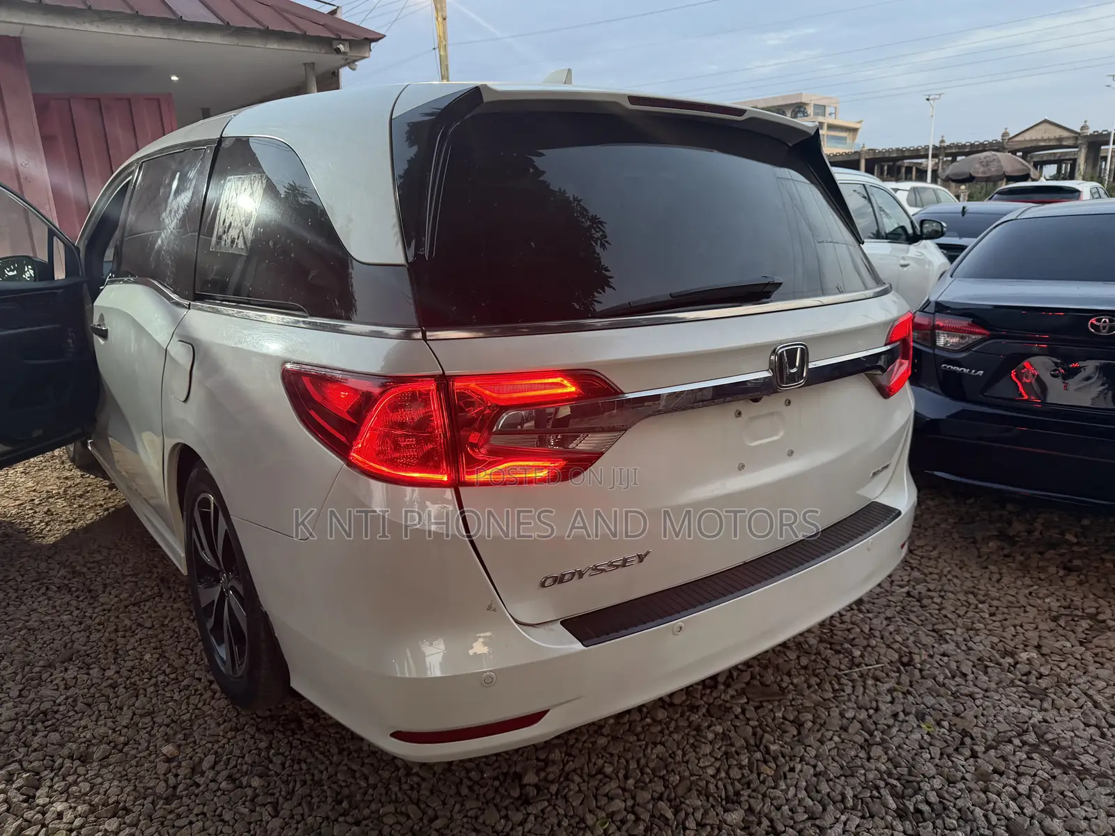Honda Odyssey Elite 2019 White