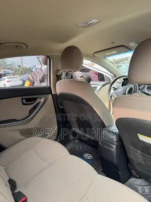 Hyundai Elantra 2015 White