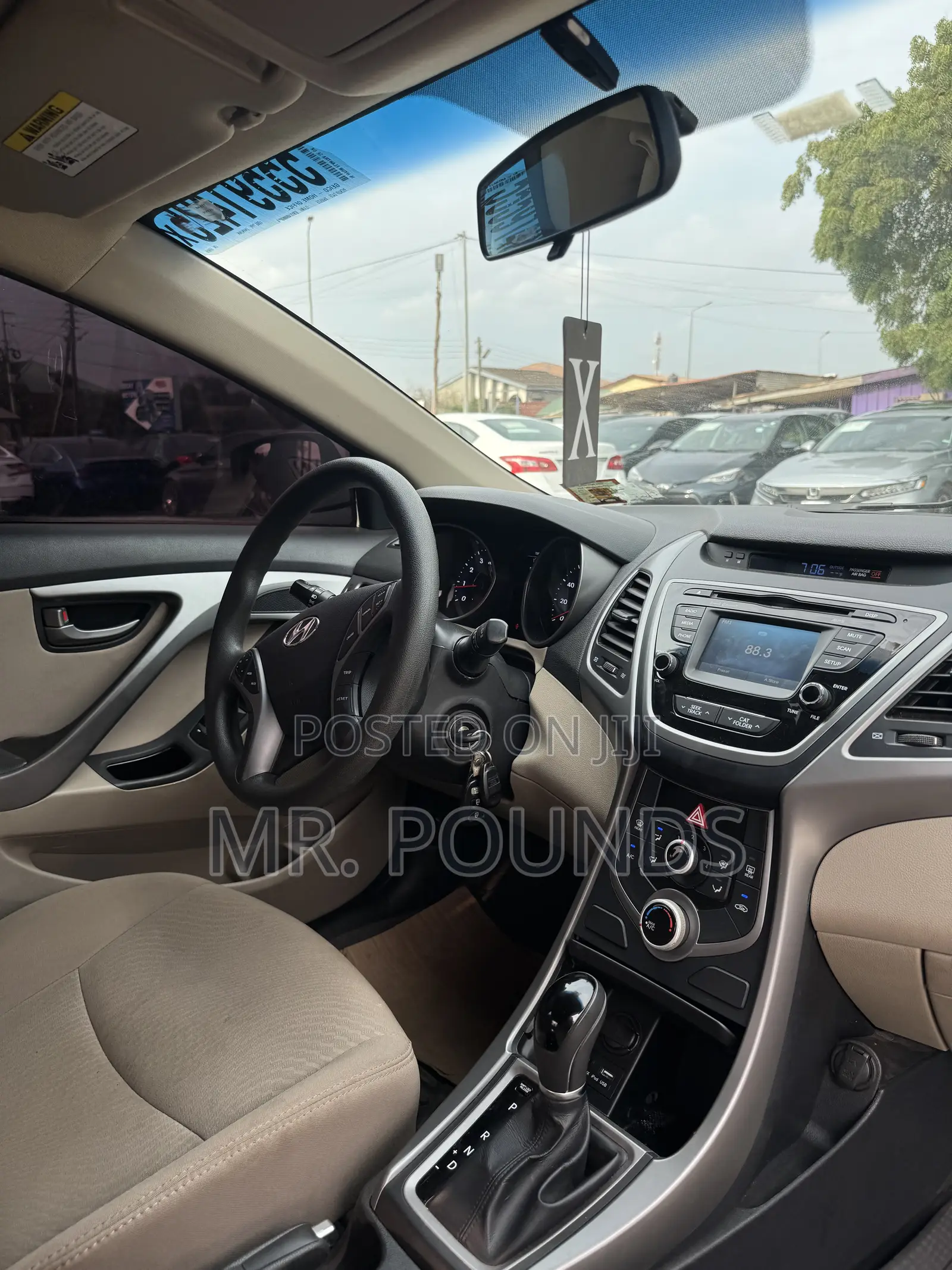 Hyundai Elantra 2015 White