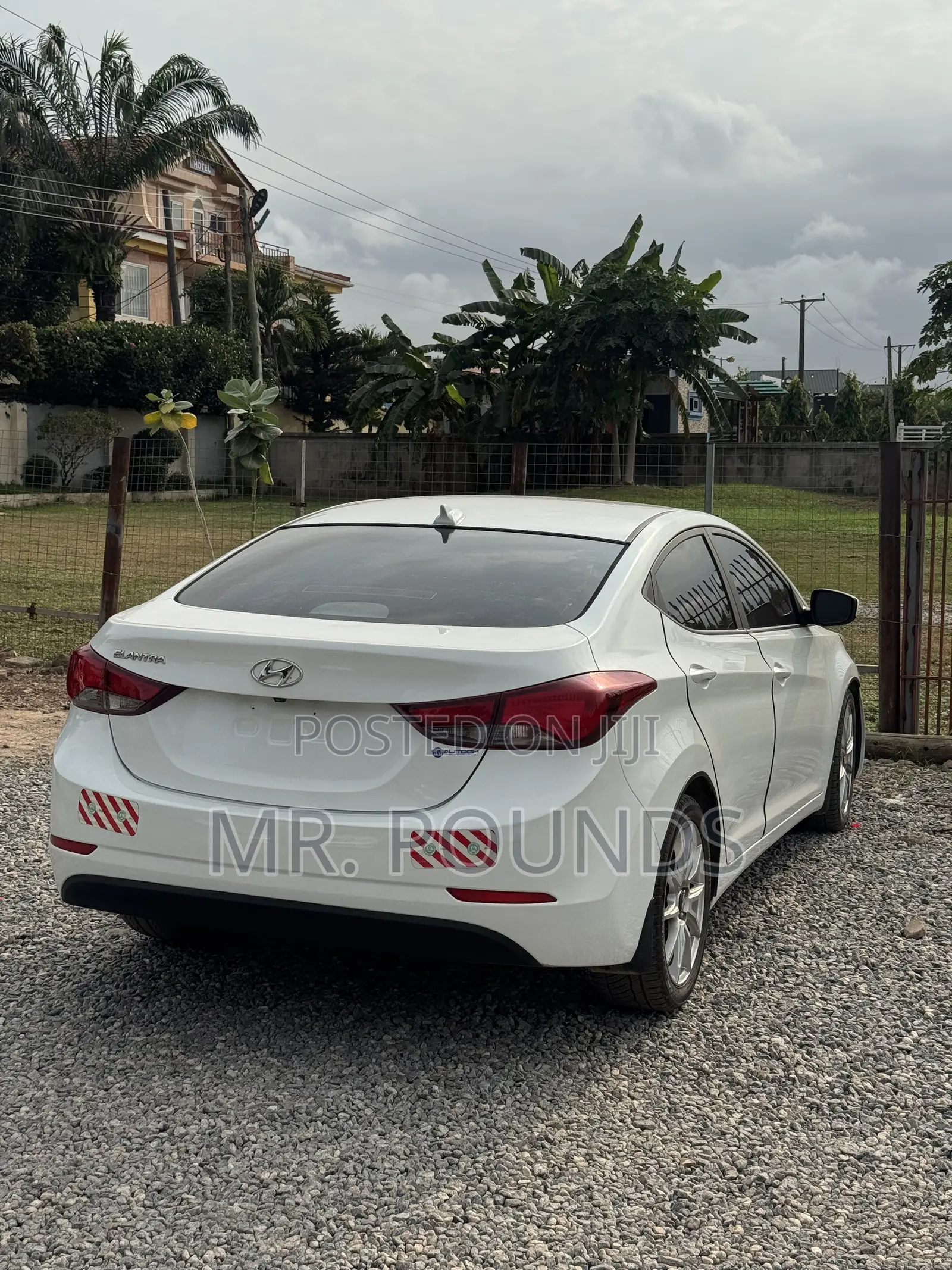 Hyundai Elantra 2015 White
