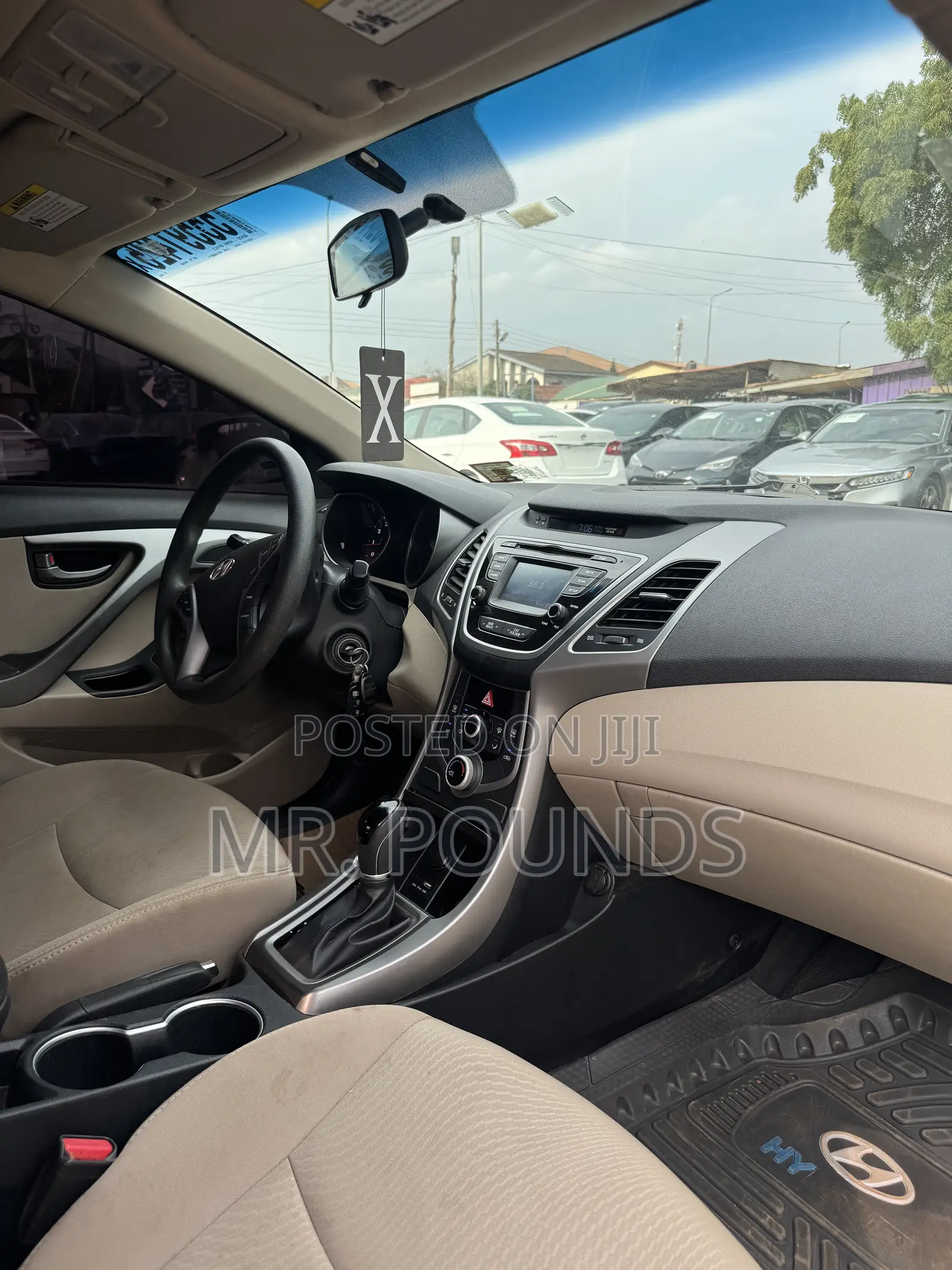 Hyundai Elantra 2015 White