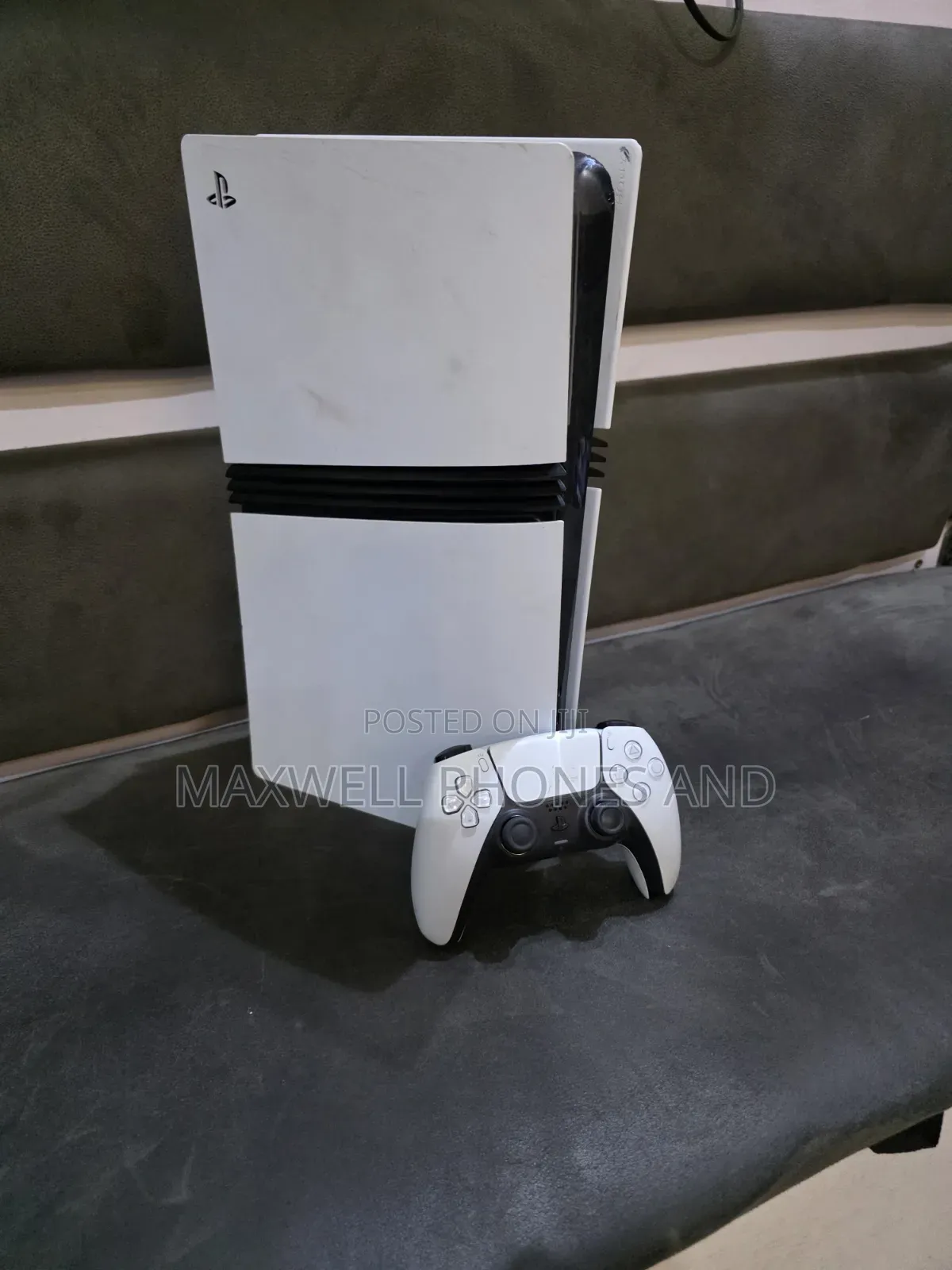 Playstation 5 Pro With 9 Games