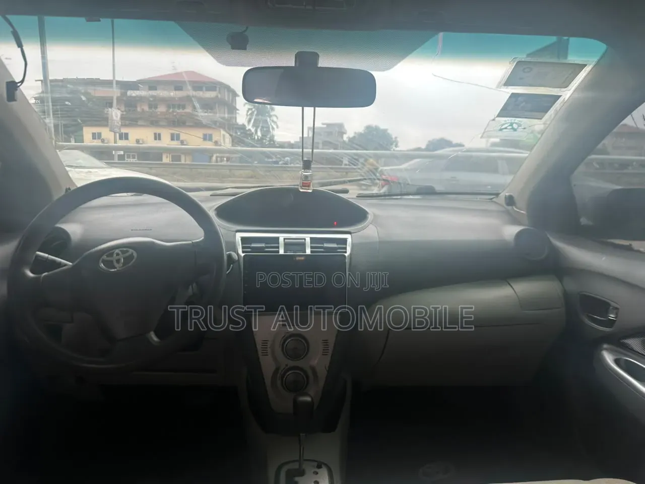 Toyota Belta 2010 Blue