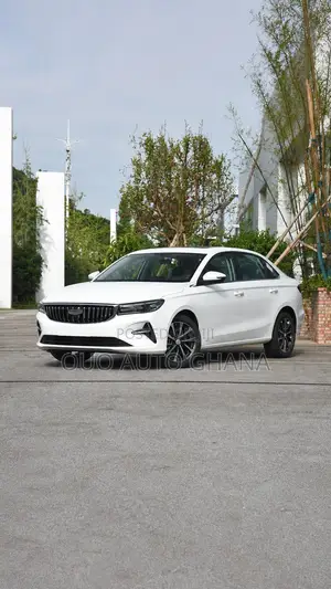 Geely Emgrand EC7 2025 White
