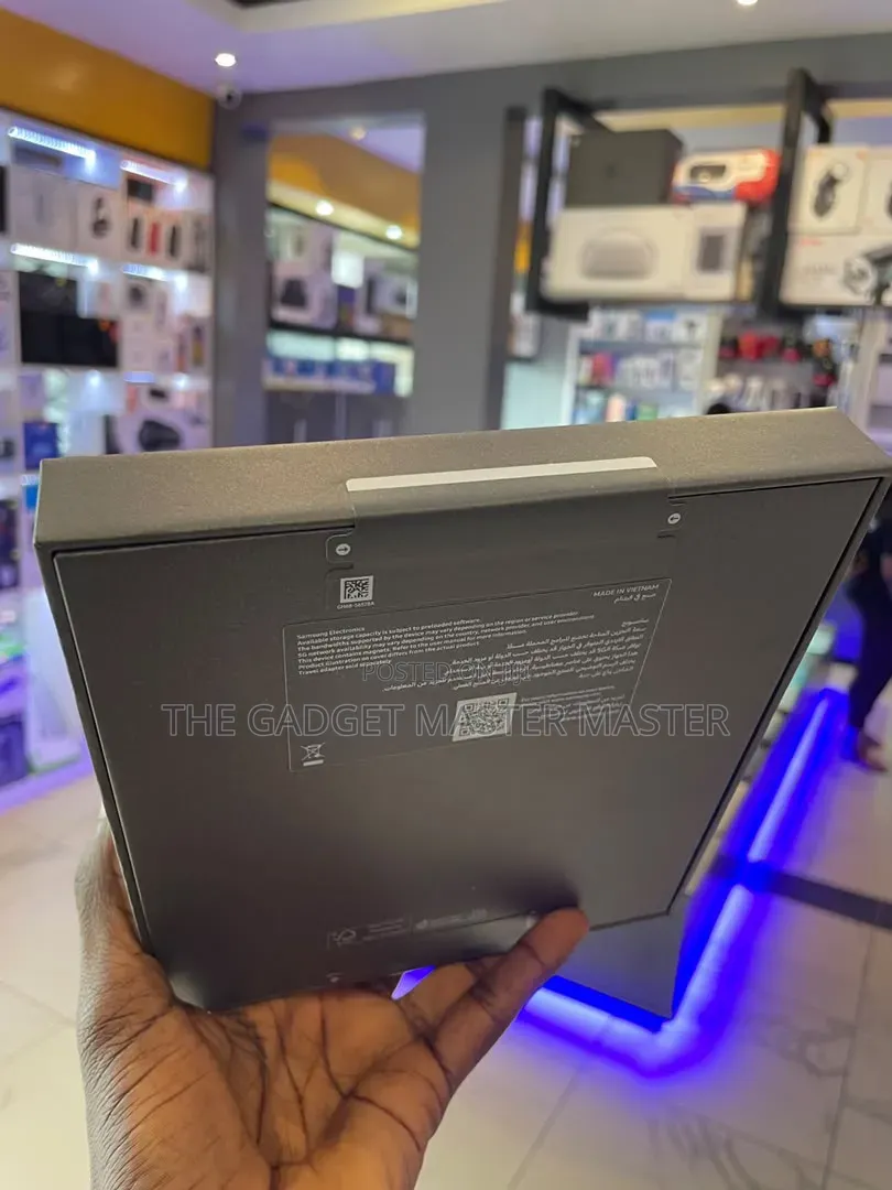 New Samsung Galaxy Z Fold8 Ultra 256 GB