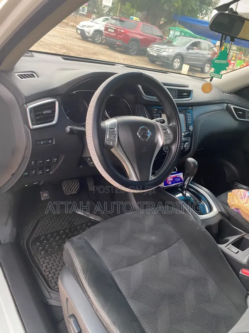 Nissan Rogue 2016 White