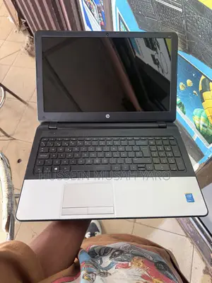 Laptop HP 4GB Intel Core i3 HDD 500GB