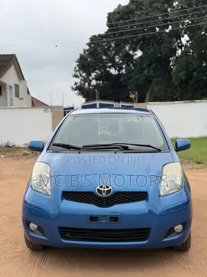 Toyota Yaris 2010 Blue