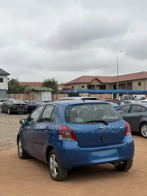 Toyota Yaris 2010 Blue