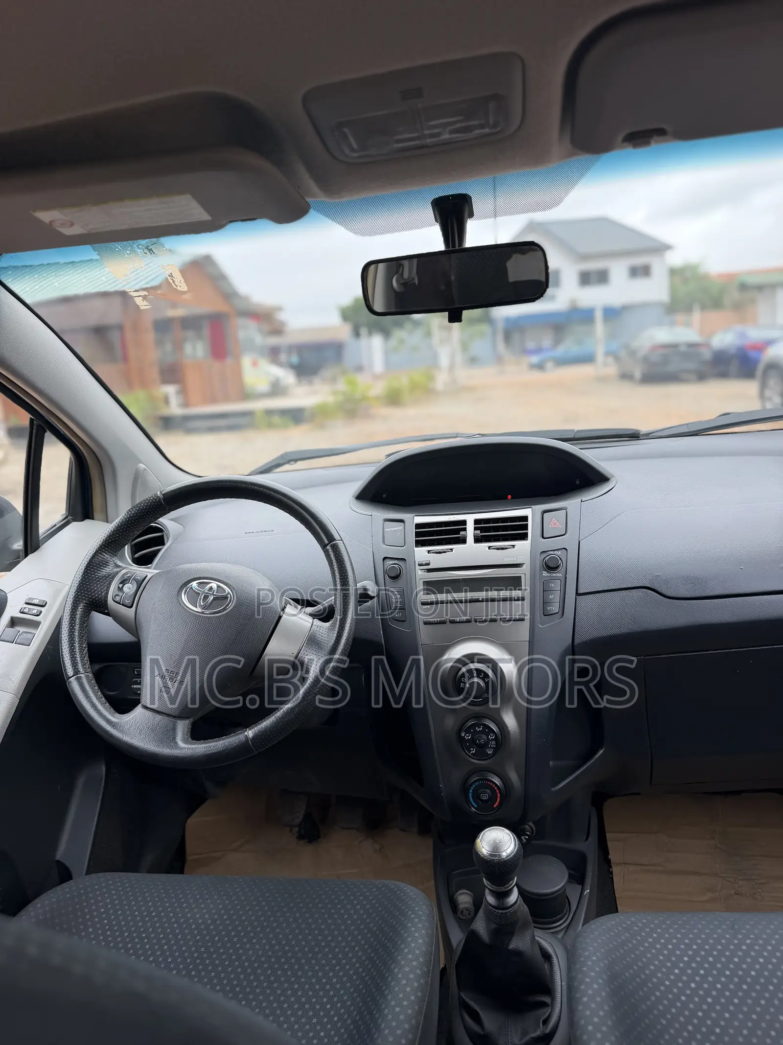 Toyota Yaris 2010 Blue