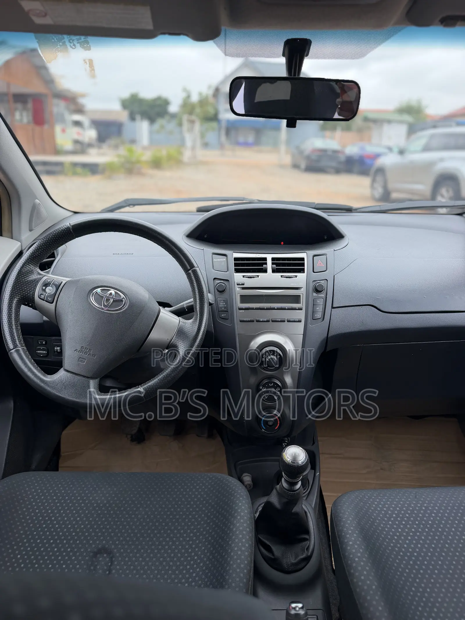Toyota Yaris 2010 Blue