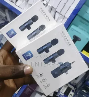 3-in-1 Dual Wireless Lavalier Microphone