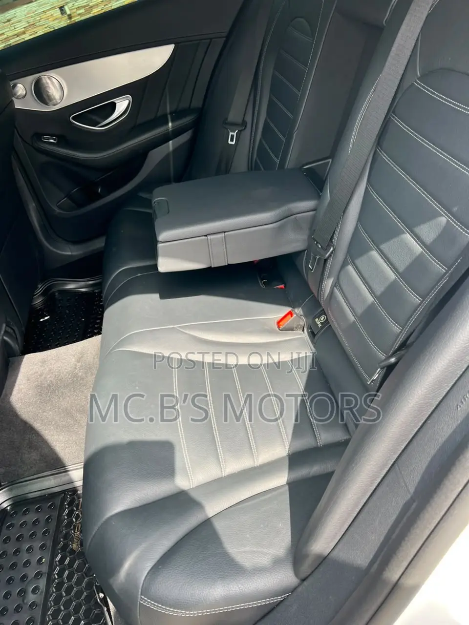 Mercedes-Benz C43 2018 White