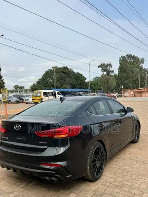 Hyundai Elantra 2018 Black