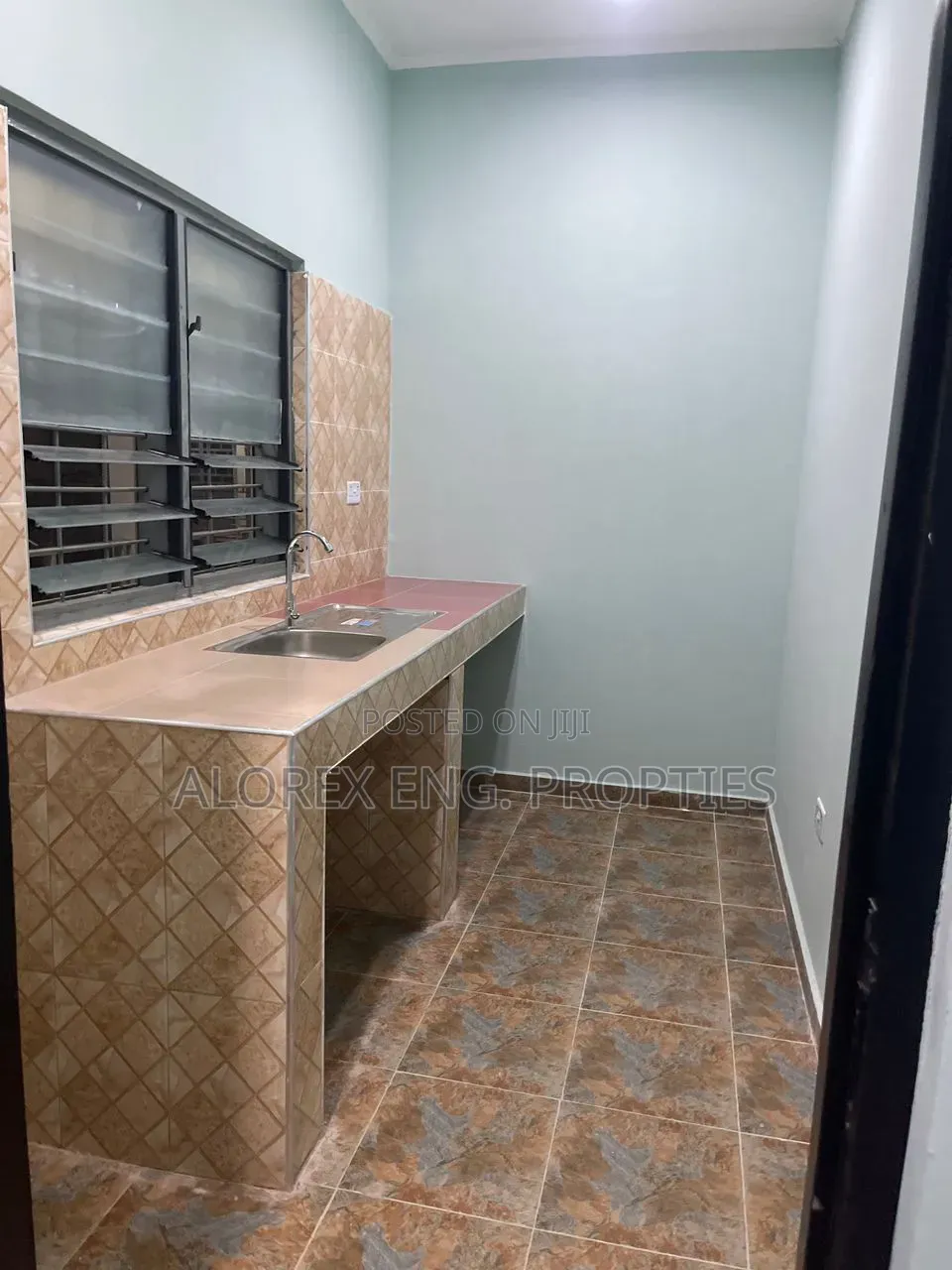 1bdrm Apartment in Ayi Mensa,Kweiman, Oyarifa Mall Area for rent