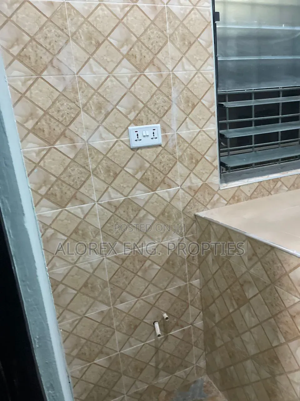 1bdrm Apartment in Ayi Mensa,Kweiman, Oyarifa Mall Area for rent
