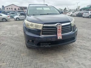 Toyota Highlander 2016 Blue