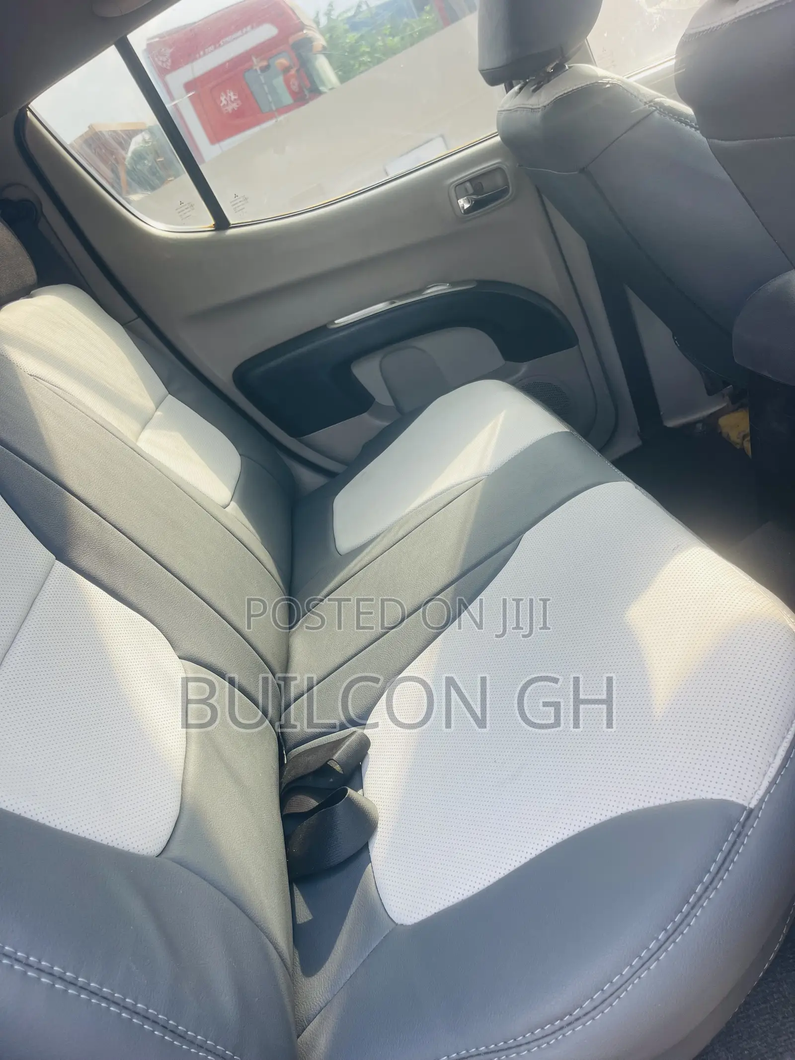 Mitsubishi L200 Double Cab 2.5 180hp 4WD 2012 Gray