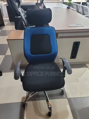 Mesh Swevil Chair