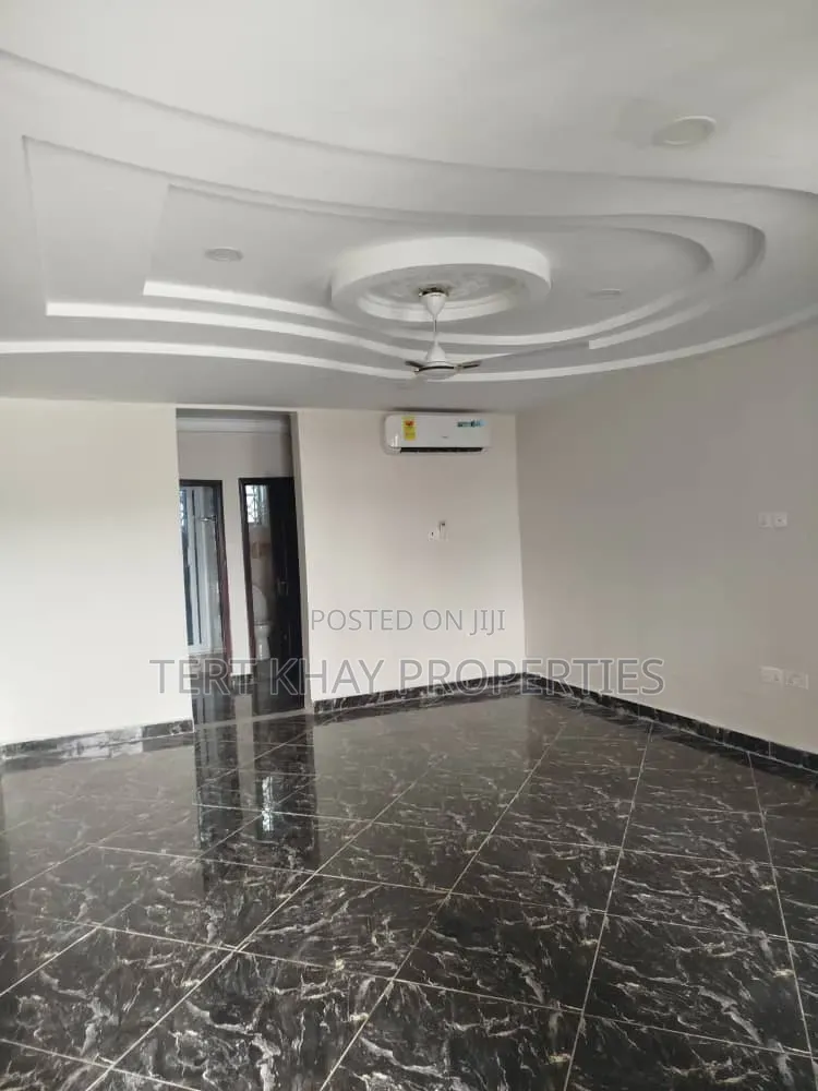 2bdrm Apartment in Coastal Estate, Melcom for rent