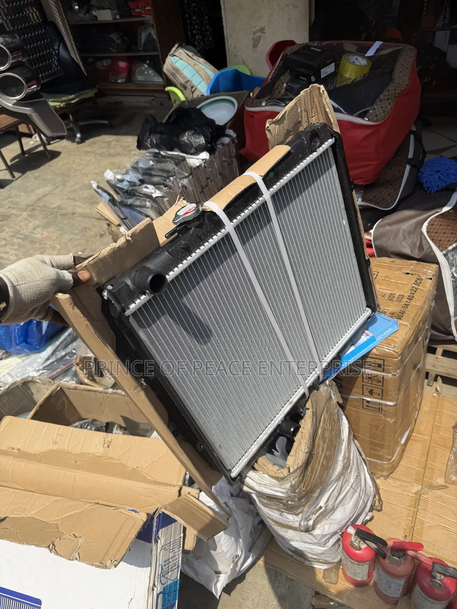 Toyota Hilux 1998 Model Water Tank New
