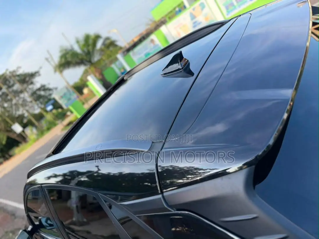 Hyundai Kona Limited 2021 Black
