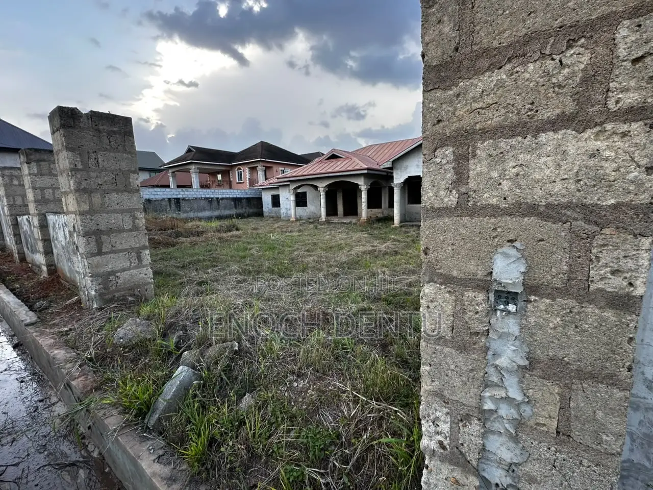 6bdrm House in Kumasi Metropolitan for sale