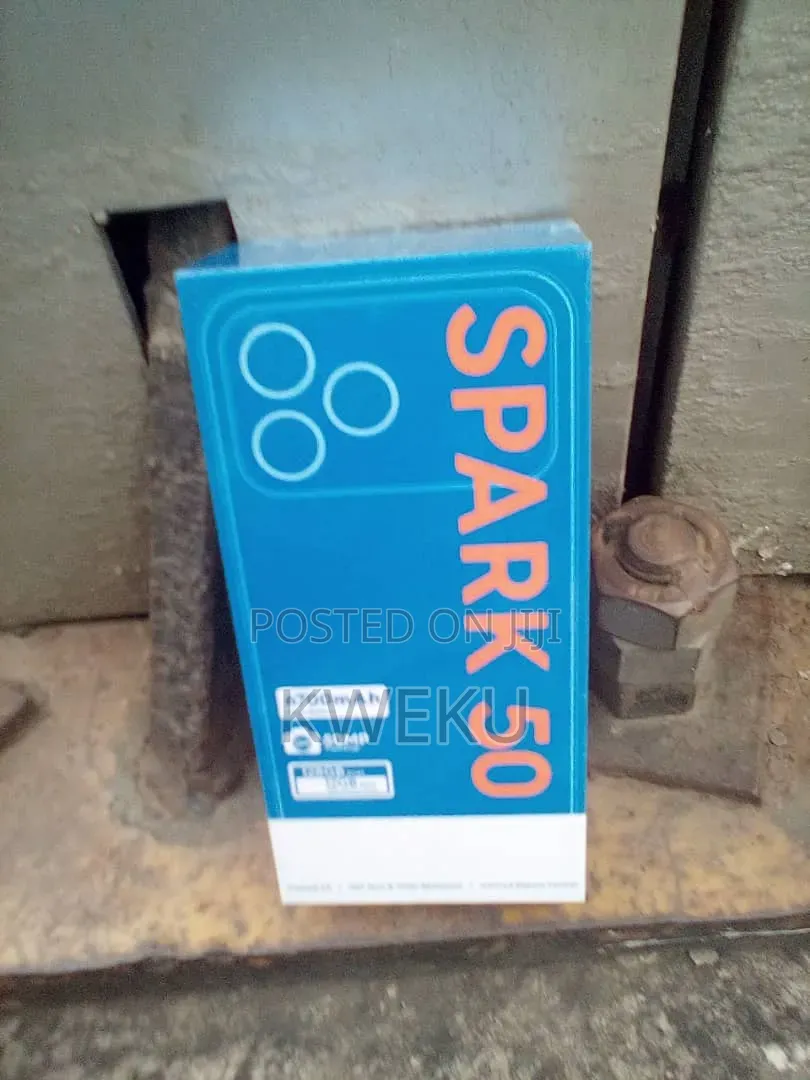 New Tecno Spark 50 128 GB Gold