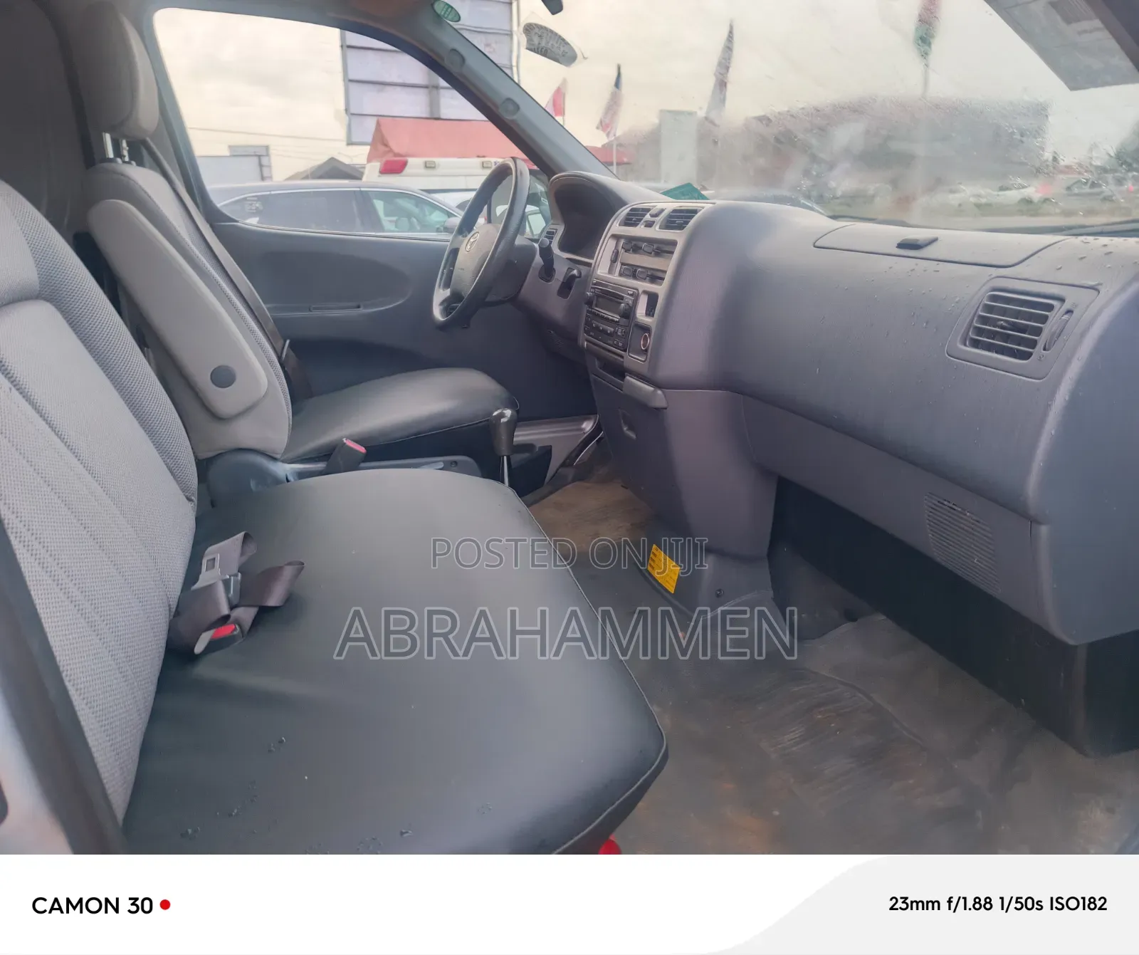 Toyota HiAce 2008 Silver