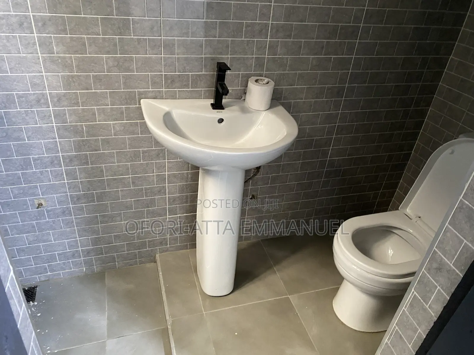 3bdrm Apartment in Amasaman Cocobod, Pokuase for rent