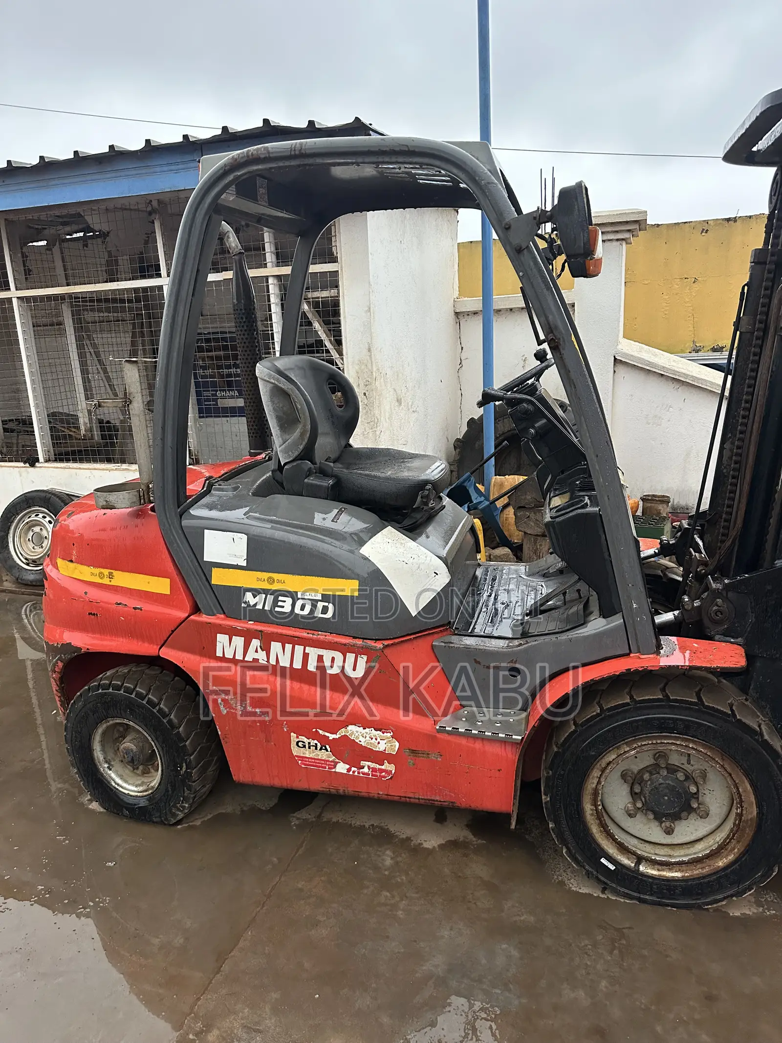 Manitou Forklift 3 Ton
