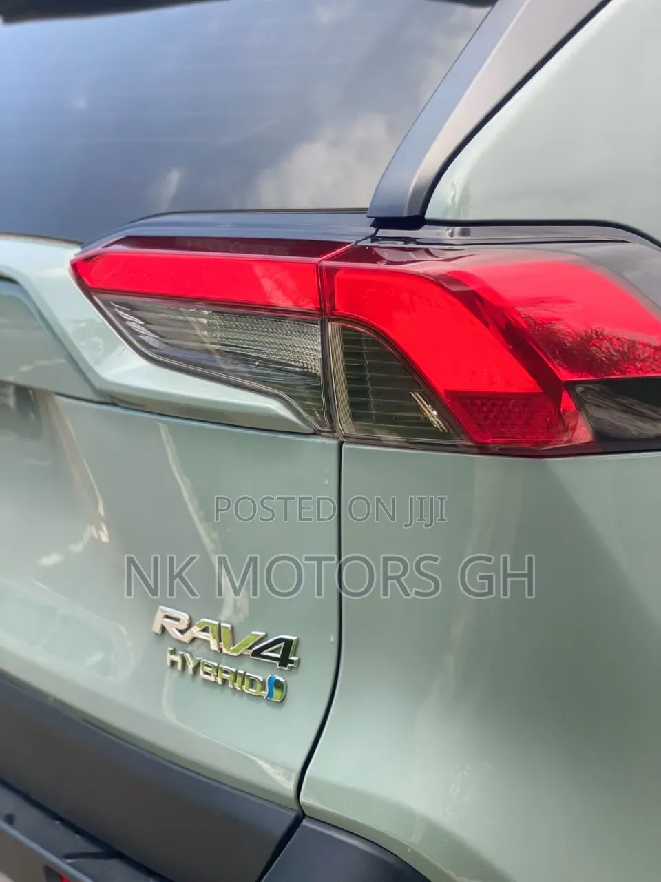 Toyota RAV4 2020 Green