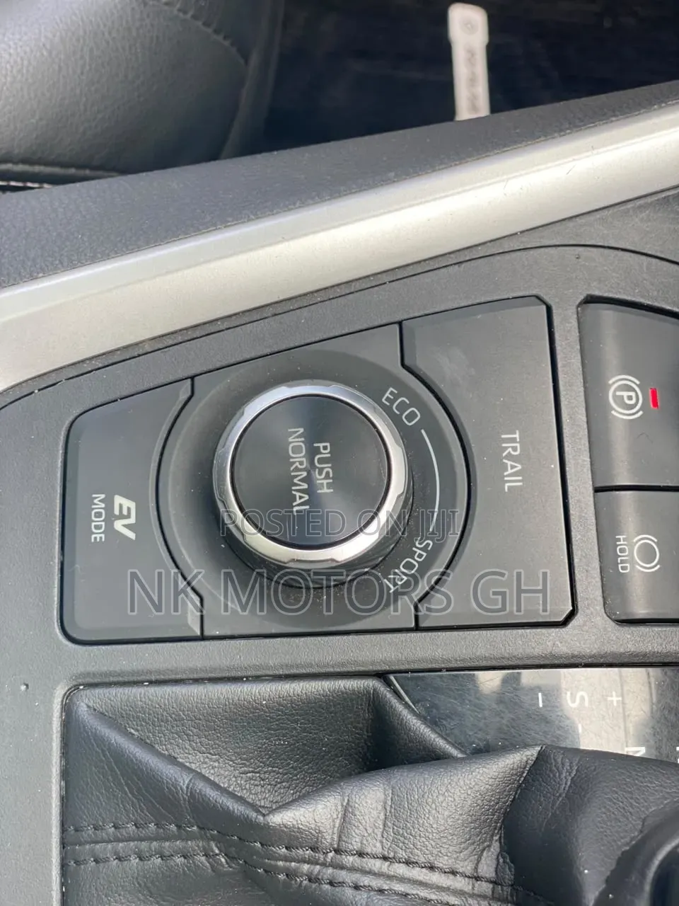 Toyota RAV4 2020 Green