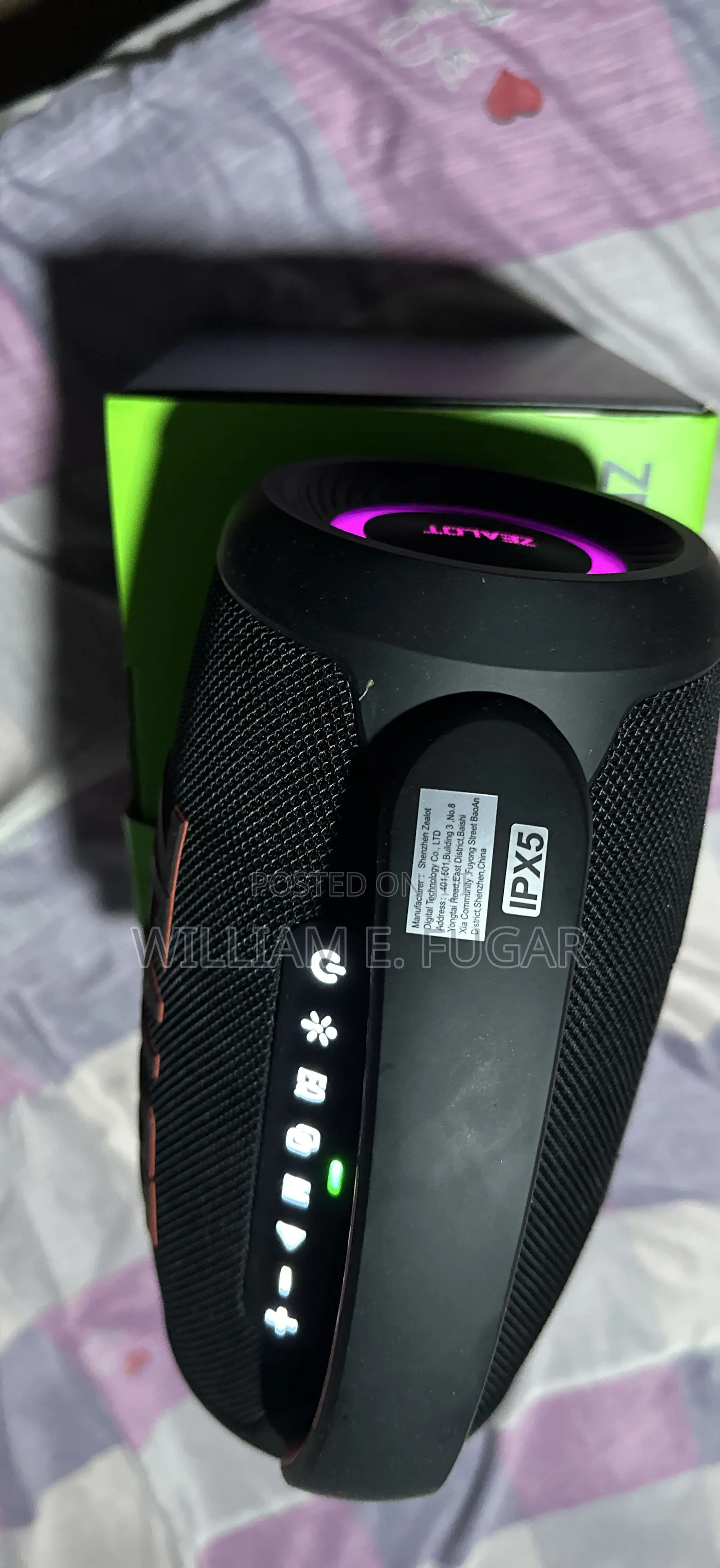 ZEALOT P12 Wireless Speaker With Handle, High Quality, RGB Light