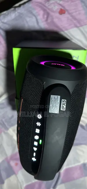 ZEALOT P12 Wireless Speaker With Handle, High Quality, RGB Light