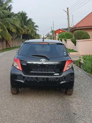Toyota Vitz 2014 Black