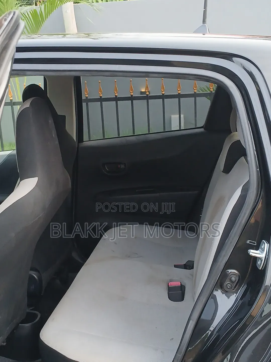 Toyota Vitz 2014 Black