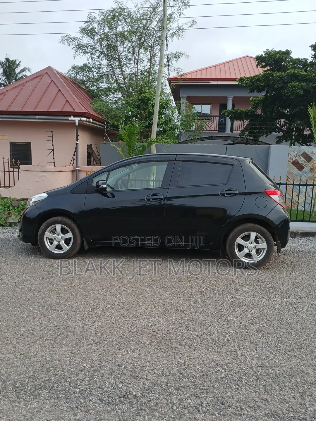 Toyota Vitz 2014 Black