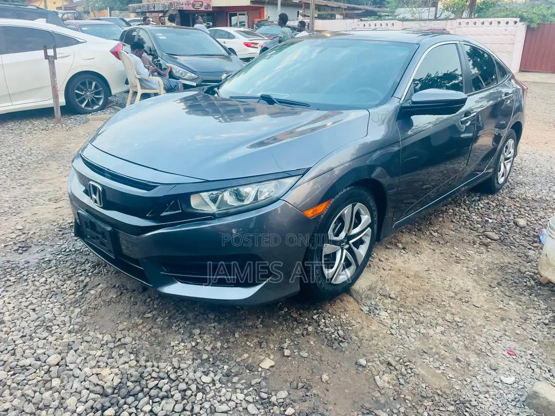 Honda Civic 2018 Gray