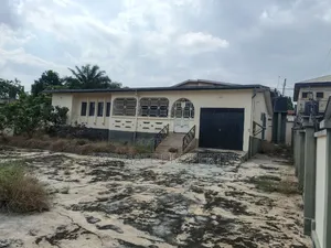 3bdrm House in Oduom, Near Tech, Kumasi Metropolitan for sale