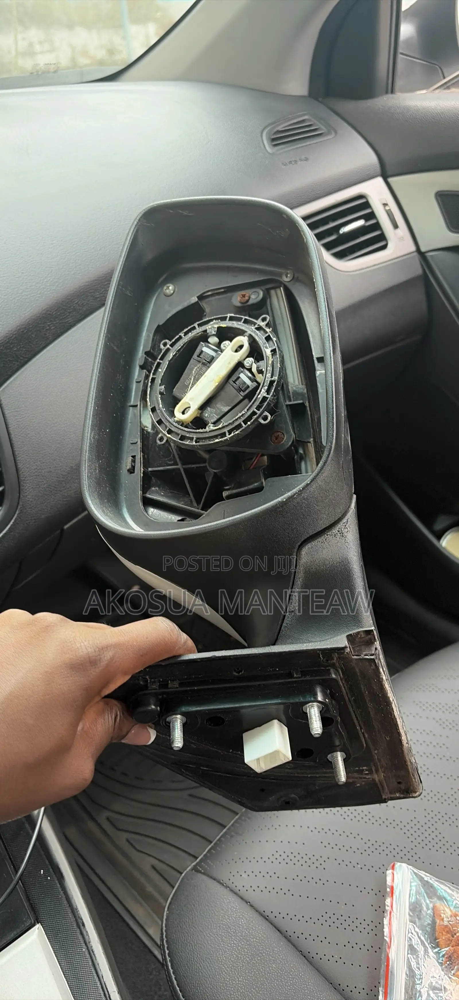 Hyundai Elantra 2011 Empty Mirror
