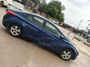 Hyundai Elantra 2013 Blue