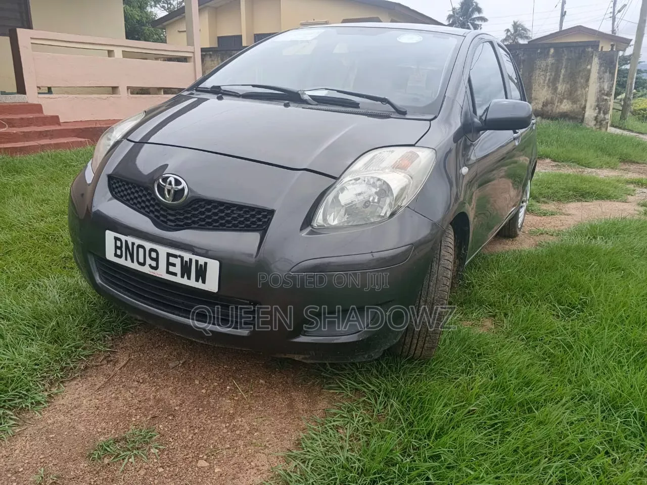 Toyota Yaris 2009 Gray