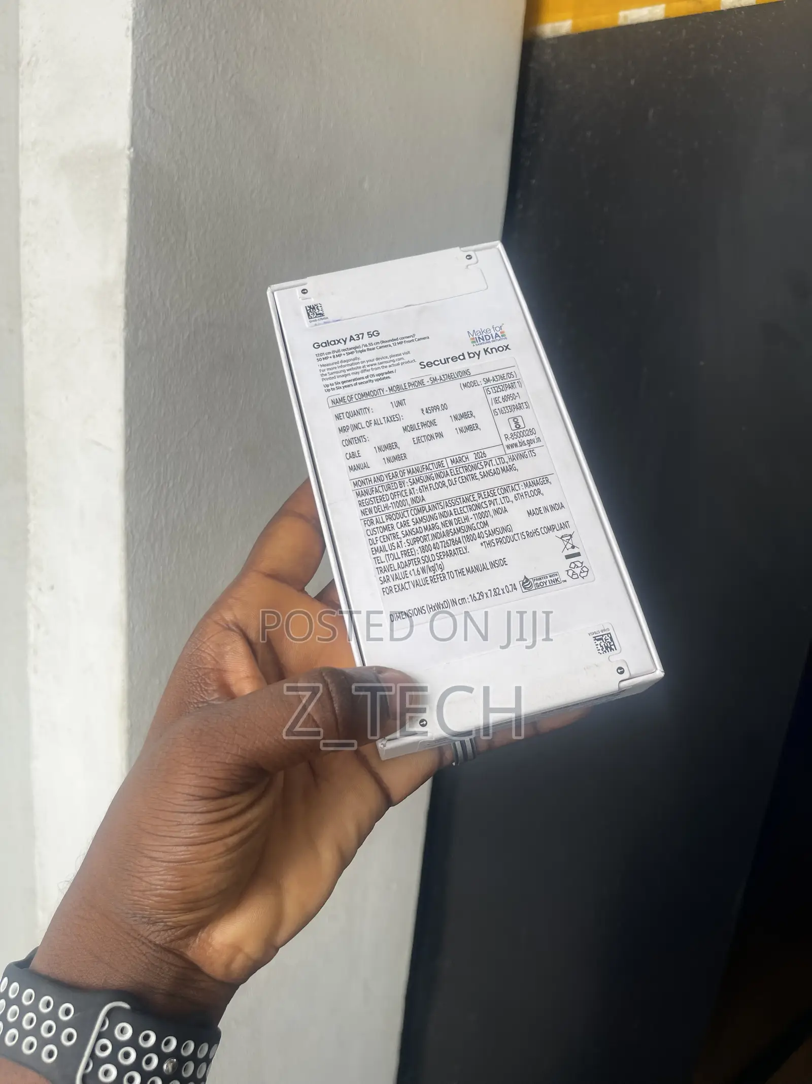 New Samsung Galaxy A37 128 GB Purple