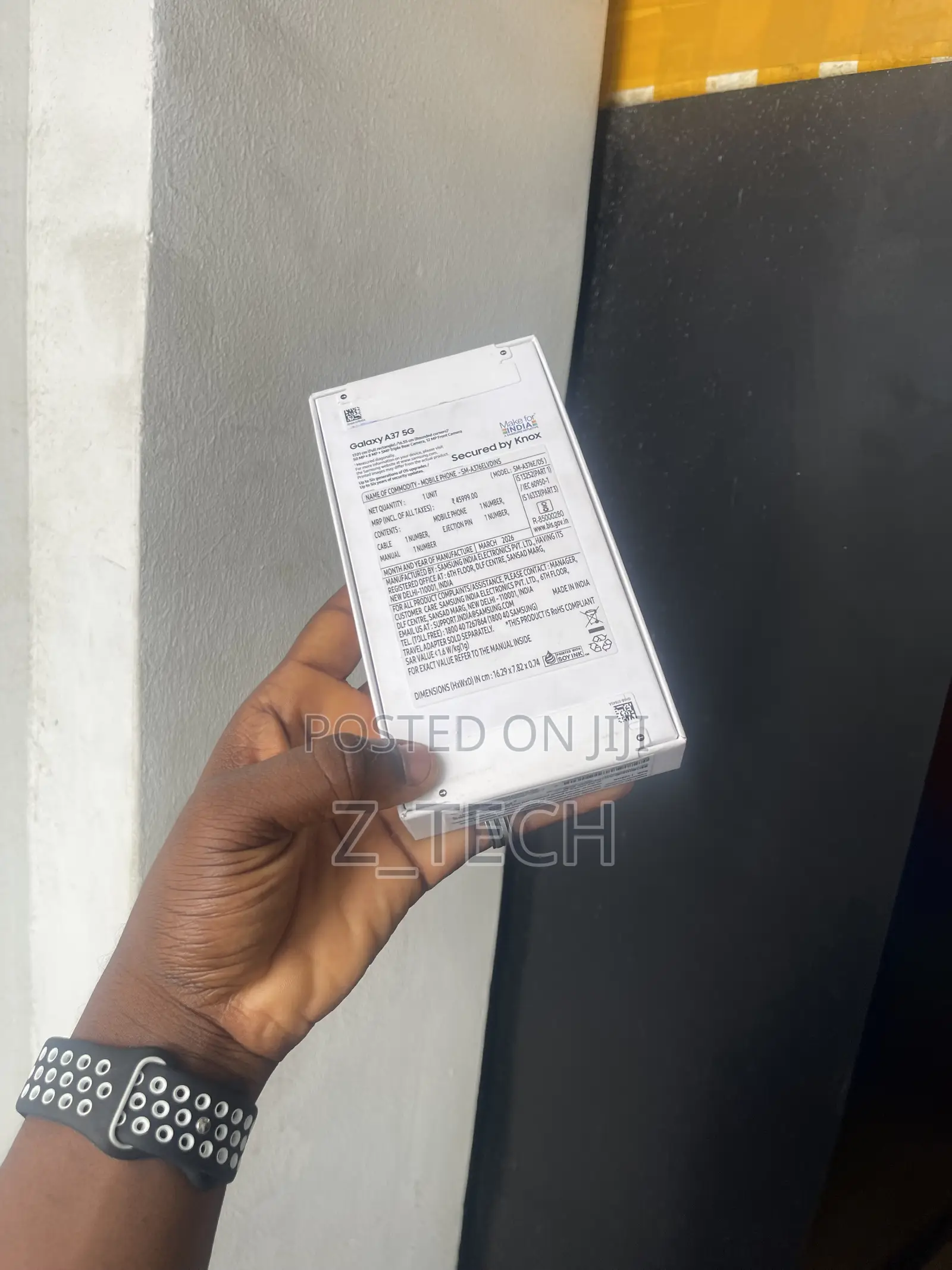 New Samsung Galaxy A37 128 GB Purple