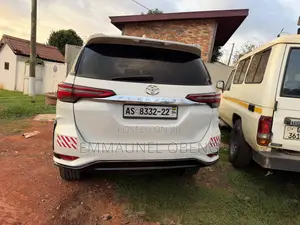 Toyota Fortuner 2017 White