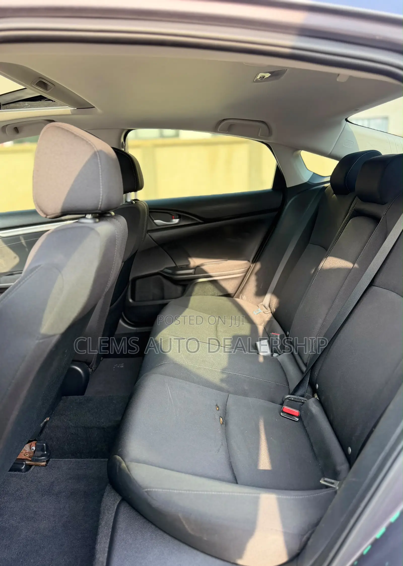 Honda Civic EX 4dr Sedan (2.0L 4cyl) 2017 Gray